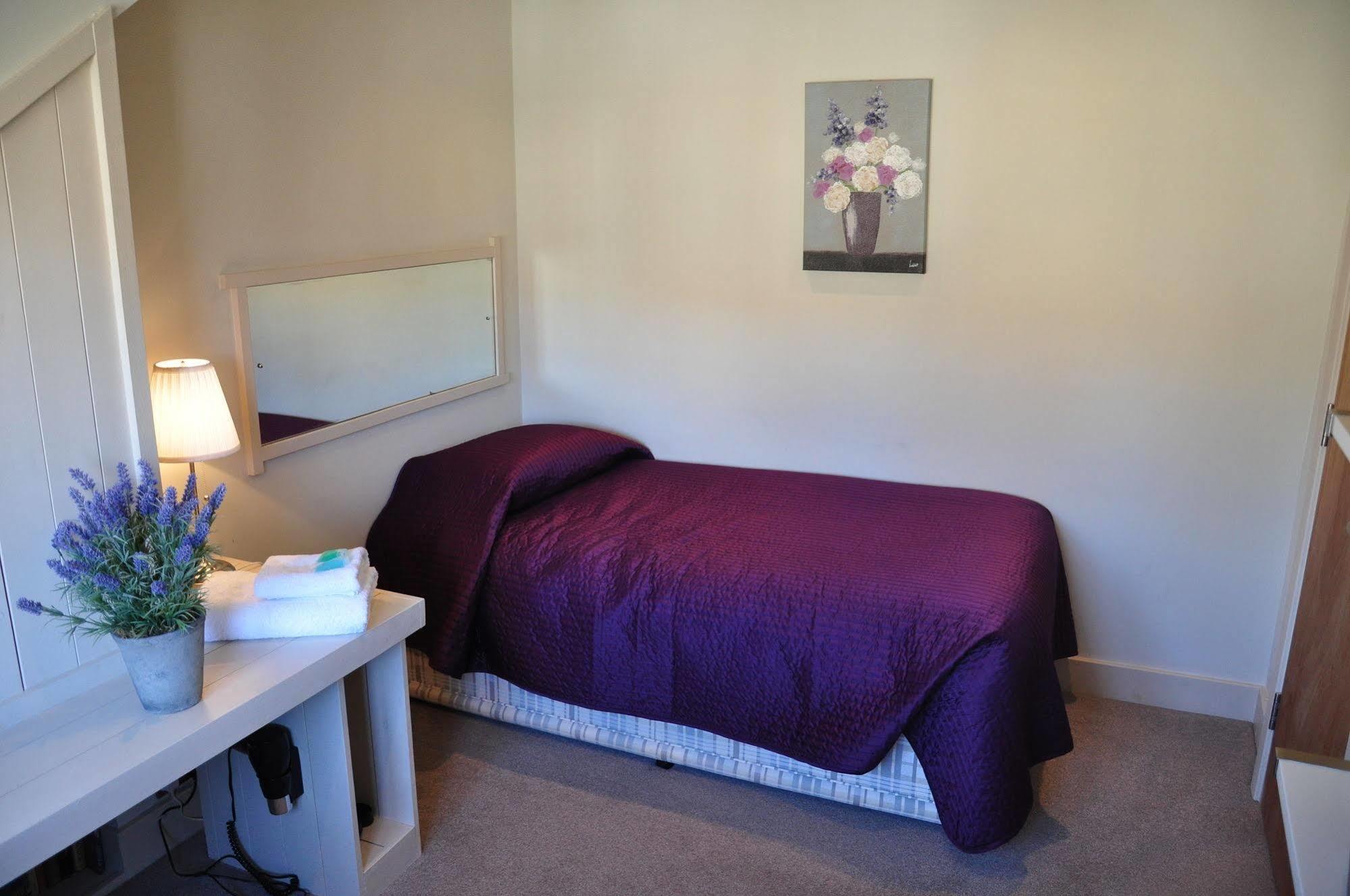 The At Cheltenham Parade Hotel Harrogate